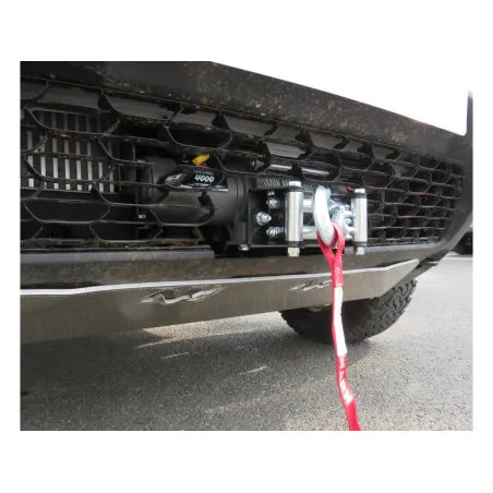 Platine treuil intégrée pare-chocs d'origine Dacia Duster I et II