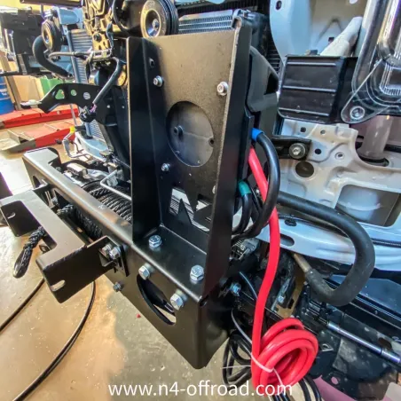 Platine de treuil intégrée au pare-chocs d'origine pour Toyota Hilux Revo après 01-2021 N4-Offroad