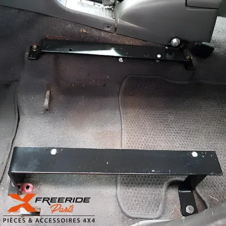 Embase de siège pour Suzuki Grand Vitara côté conducteur