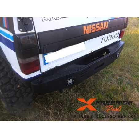Pare-chocs arrière acier BM4x4 pour Nissan Patrol Baroud 160 260
Version avec platine de treuil intégrée