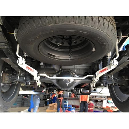Kit barre stabilisatrice arrière - TOYOTA HILUX REVO
Offre à votre REVO une meilleure stabilité