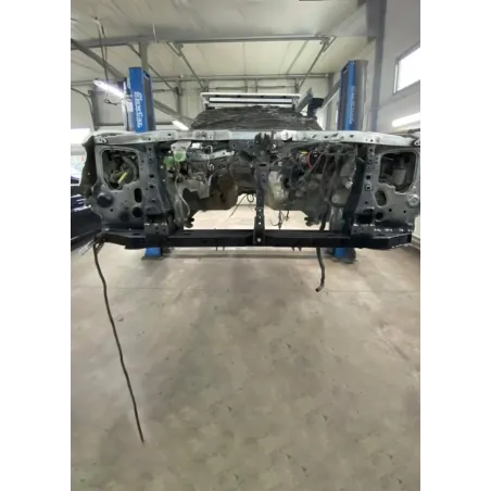 Support de radiateur pour Nissan Patrol Y60 Y61