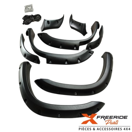 Kit élargisseurs d'ailes Nissan Patrol GR Y61 (1997 - 2004) 75 mm Modèle long 7 places