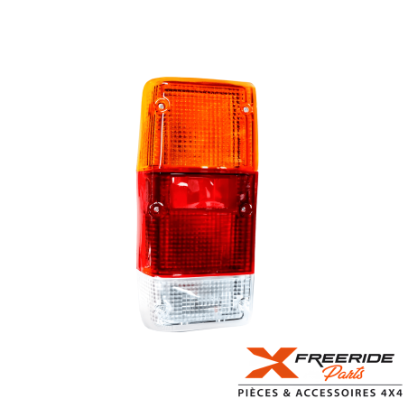 Phare arrière côté gauche pour Nissan Patrol 160.