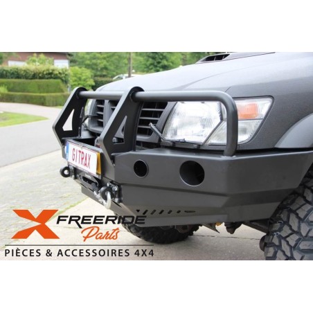Pare-chocs avant F4X4 pour Nissan Patrol GR Y61
Avec Bullbar