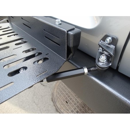 Support de jerrican 30L ou 20L pour Nissan Patrol Y61 adapté au pare-chocs F4X4.