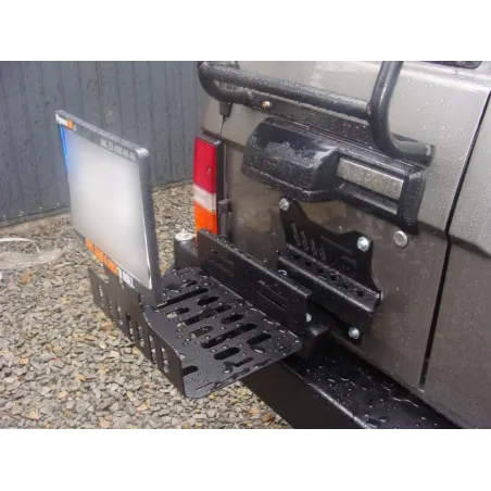 Pare-chocs arrière F4X4 pour Nissan Patrol GR Y60 Version SANS ailes arrières coupées.