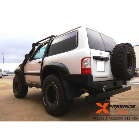 Pare-chocs arrière acier BM4x4 pour Nissan Patrol GR Y61