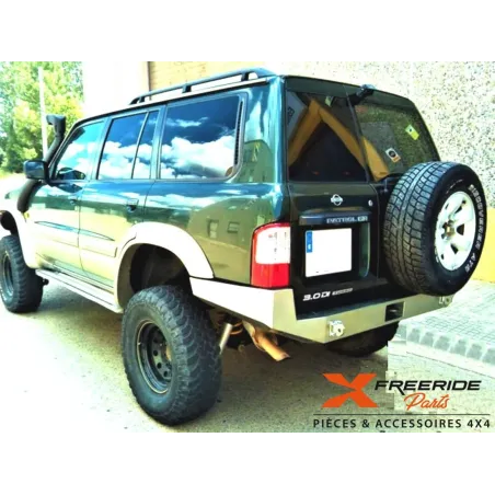 Pare-chocs arrière acier BM4x4 pour Nissan Patrol GR Y61