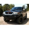 Pare-chocs avant acier offroad treuil BM4x4 pour Mitsubishi Pajero Sport 1