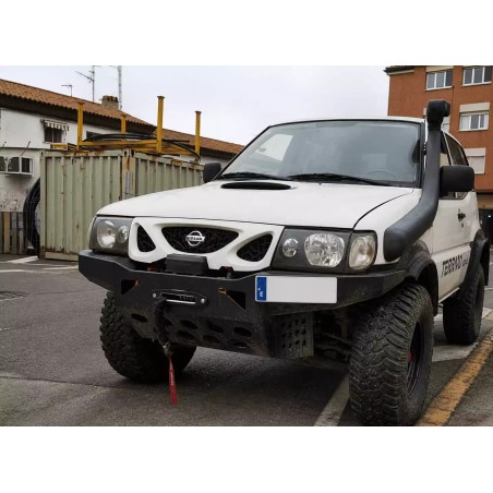 Pare-chocs avant acier treuil offroad BM4x4 pour Nissan Terrano 2 phase 3