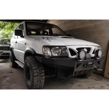 Pare-chocs avant acier treuil offroad BM4x4 pour Nissan Terrano 2 phase 3