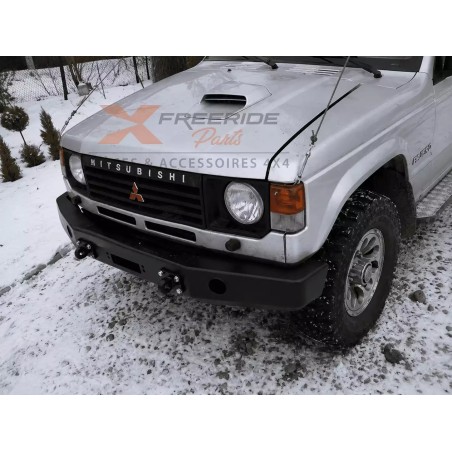 Pare-chocs avant acier treuil offroad F4X4 pour Mitsubishi Pajero 1