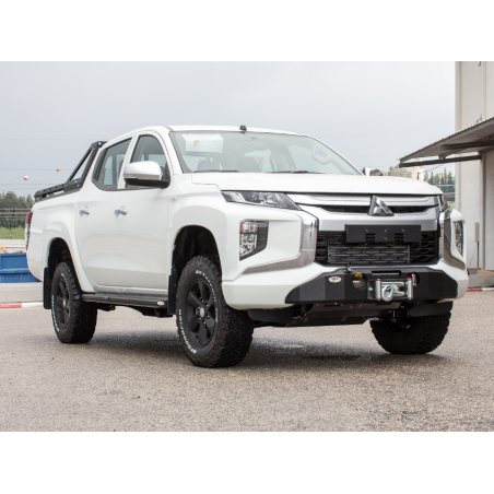 MARCHE PIED NOIR MITSUBISHI L200 TRITON