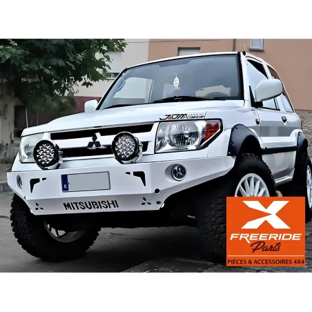 Pare-chocs avant BM4x4 pour Mitsubishi Pajero 3 V60