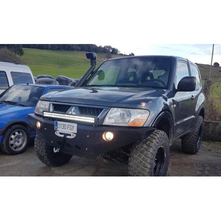 Pare-chocs avant BM4x4 pour Mitsubishi Pajero 3 V60