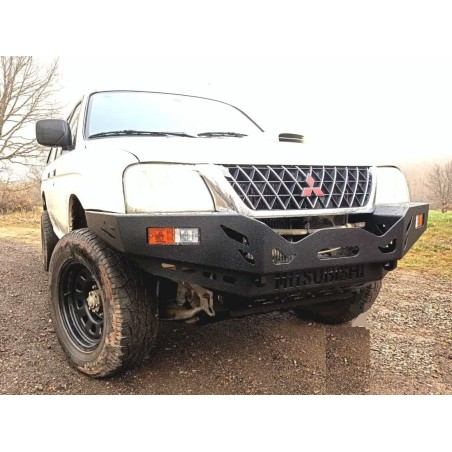 Pare-chocs avant BM4x4 pour Mitsubishi L200 K74
