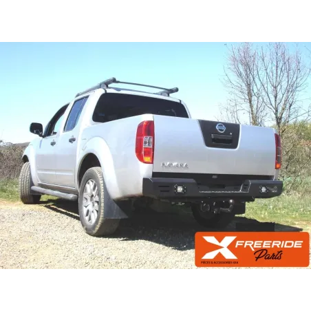 Pare-chocs arrière BM4x4 pour Nissan Navara D40