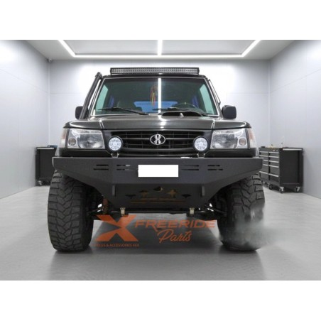 Pare-chocs avant acier treuil BM4x4 pour Hyundai Galloper