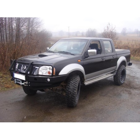 Pare-chocs avant F4X4 pour Nissan Navara D22 2001-2004 NP300
Avec Bullbar