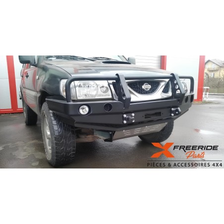 Pare-chocs avant F4X4 pour Nissan Terrano 2 ph3
Avec Bullbar