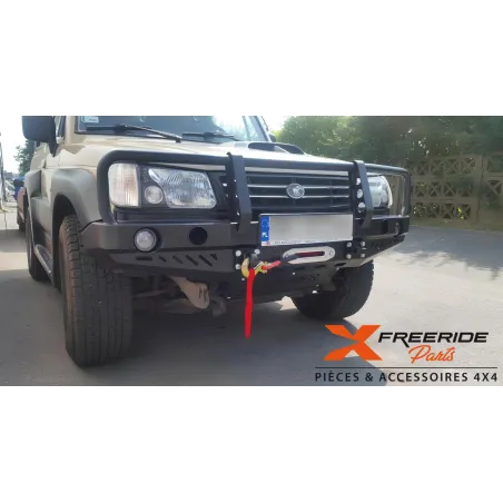 Pare-chocs avant F4X4 pour Hyundai Galloper Avec Bullbar
