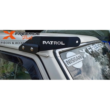 Support pour rampe LED 50/52" 127/132cm incurvée avec logo "PATROL"