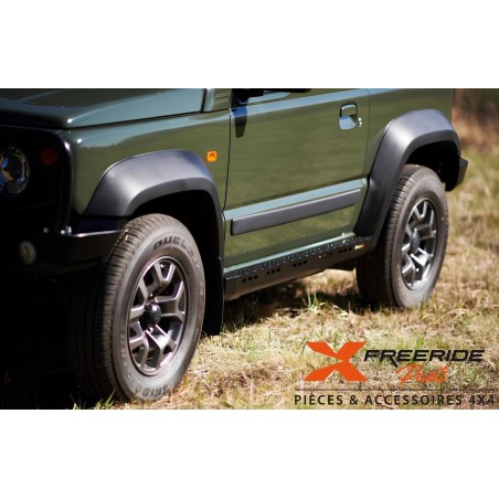Rockslider F4X4 pour Suzuki Jimny 4 essence 2018-20 avec boîte de vitesses manuelle.