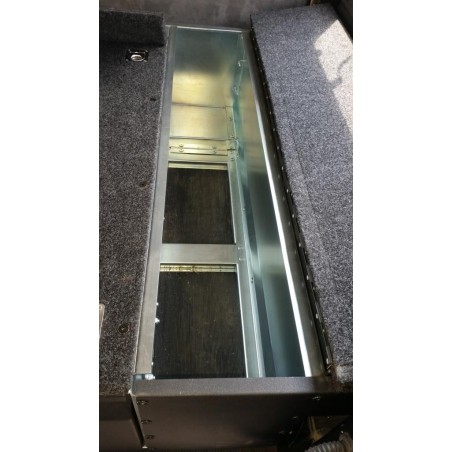 Aménagement avec tiroirs et rangements F4X4 pour Land Rover Defender 110