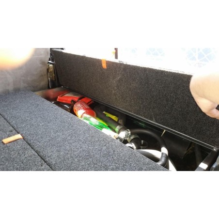 Aménagement avec tiroirs et rangements F4X4 pour Land Rover Defender 110