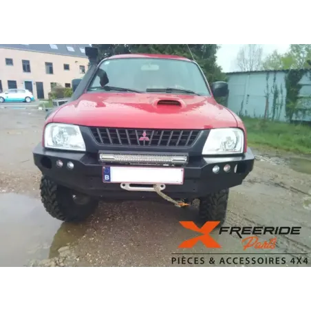 Pare-chocs avant F4X4 pour Mitsubishi L200 K74 Sans Bullbar