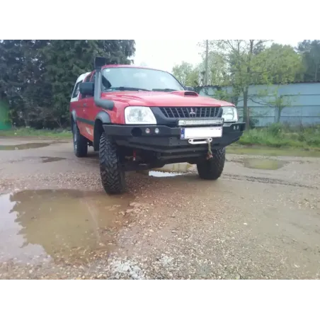 Pare-chocs avant F4X4 pour Mitsubishi L200 K74 Sans Bullbar