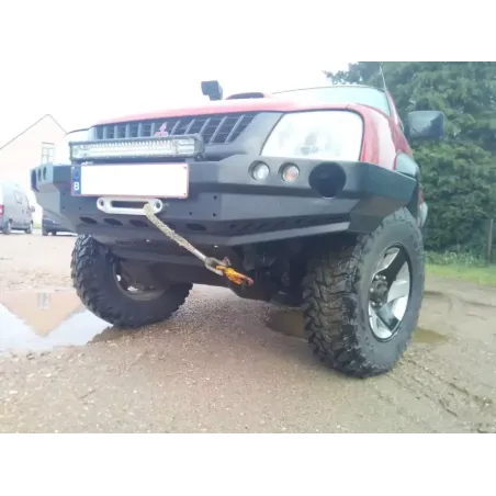 Pare-chocs avant F4X4 pour Mitsubishi L200 K74 Sans Bullbar