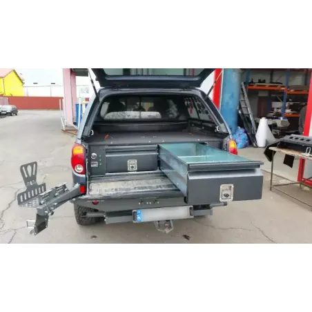 Aménagement avec tiroirs et rangements F4X4 pour Mitsubishi L200 KB4 2010-2015