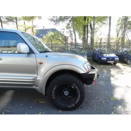 Pare-chocs avant F4X4 pour Mitsubishi Pajero 3 Sans Bullbar