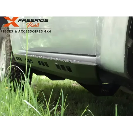 Rockslider F4X4 pour Mitsubishi Pajero 3 court