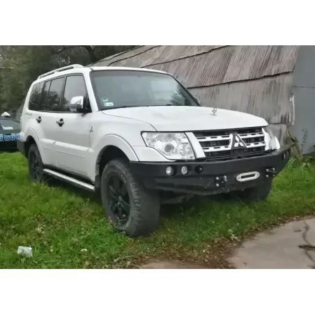 Pare-chocs avant F4X4 pour Mitsubishi Pajero 4 06-15 Sans Bullbar