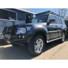 Pare-chocs avant F4X4 pour Mitsubishi Pajero 4 06-15 Avec Bullbar