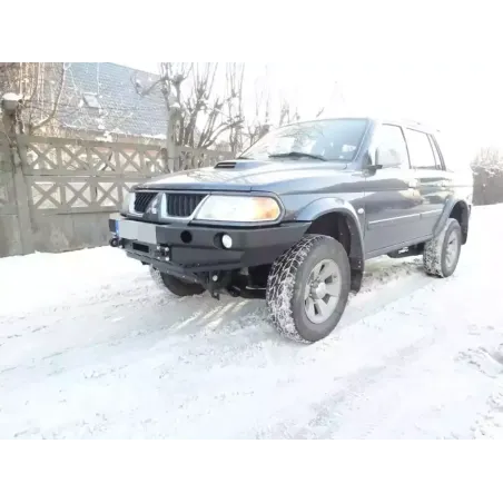 Pare-chocs avant F4X4 pour Mitsubishi Pajero Sport 00-08 Sans Bullbar