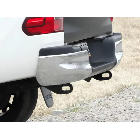 Crochets de remorquage arrière F4X4 pour Toyota Hilux 16-24 REVO