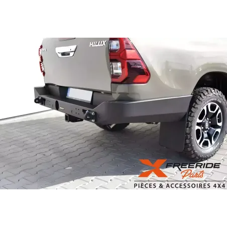 Pare-chocs arrière F4X4 pour Toyota Hilux 20-24 REVO
Version SANS feux