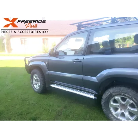 Rockslider F4X4 pour Toyota Land Cruiser KDJ125 02-09