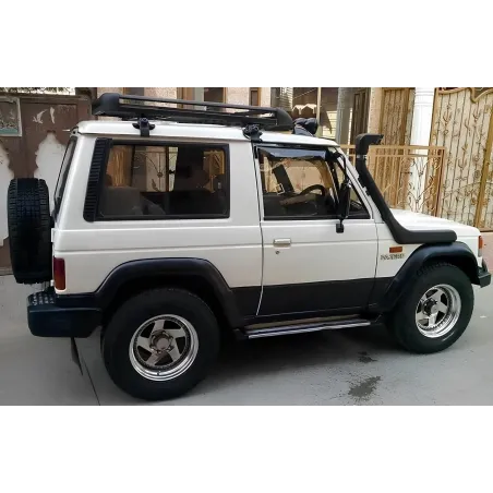 Snorkel pour Mitsubishi Pajero 1 / Hyundai Galloper
Avec marquage "PAJERO"