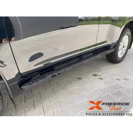 Rockslider F4X4 pour Toyota Land Cruiser KDJ150 13-17
