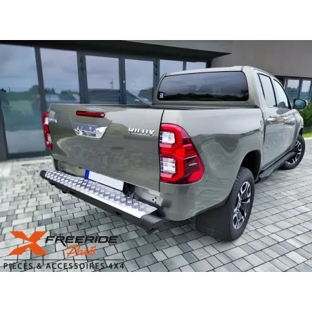 Pare-chocs arrière tubulaire F4X4 pour Toyota Hilux 20-24 REVO
