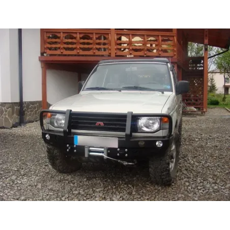 Pare-chocs avant F4X4 pour Mitsubishi Pajero 2 1991-1999
Avec Bullbar