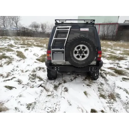 Pare-chocs arrière F4x4 pour Mitsubishi Pajero 2 court 91-99
Avec élargisseurs d'ailes