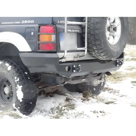 Pare-chocs arrière F4x4 pour Mitsubishi Pajero 2 court 91-99
Avec élargisseurs d'ailes