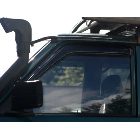 Jeu 2 déflecteurs vitre avant Nissan Patrol GR Y60