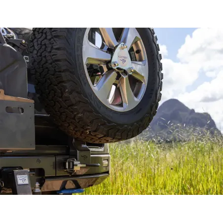 Porte roue de secours droit Kaymar Toyota Land Cruiser 300